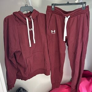 Under Armour Sweatsuit